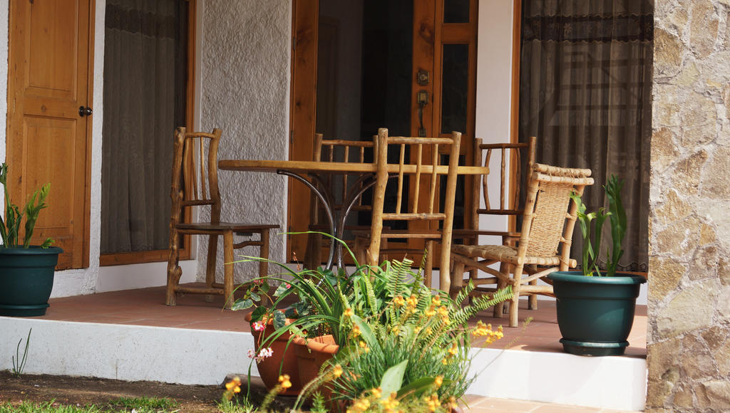 Atitlan Villas Agua Escondida ภายนอก รูปภาพ
